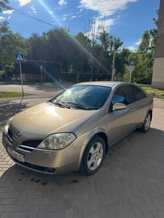 Продам машину Nissan