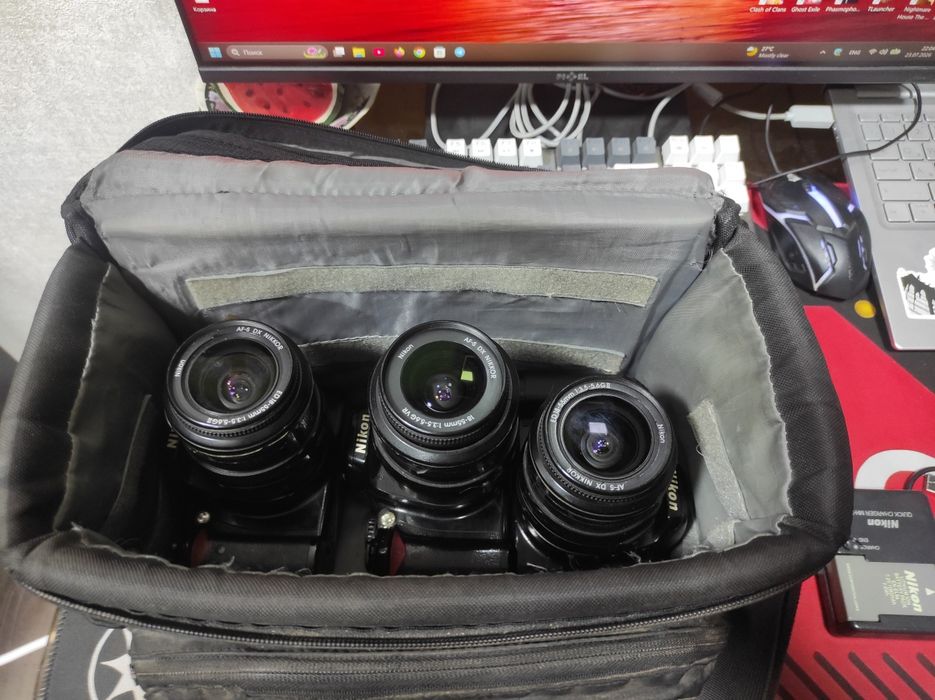 Цифровые фотоаппараты 3 штуки Nikon Coolpix d40