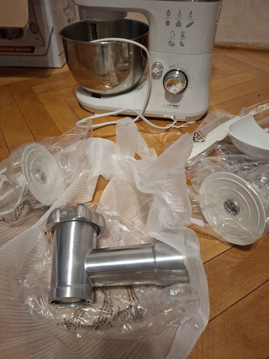 Robot planetarny 3 in 1, 1200 w, model MRK-15,