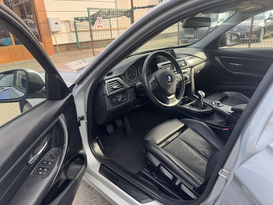 Bmw Seria 3 F31 2.0 Diesel / Interior Sport Piele / Navi / R17 / 2014