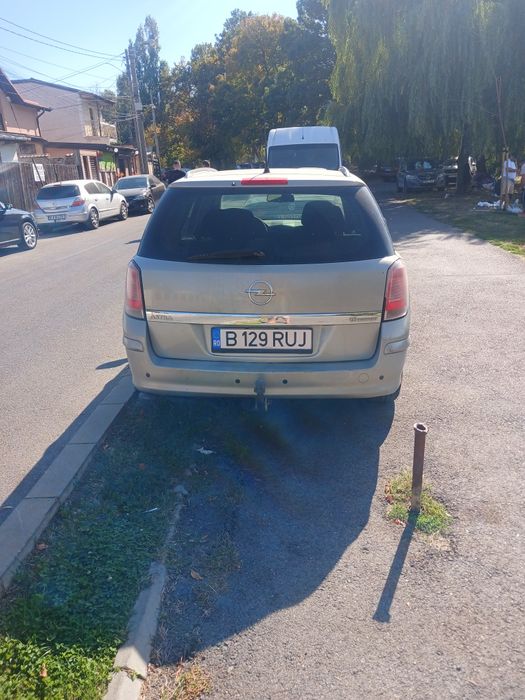Opel Astra H 1.6 benzina
