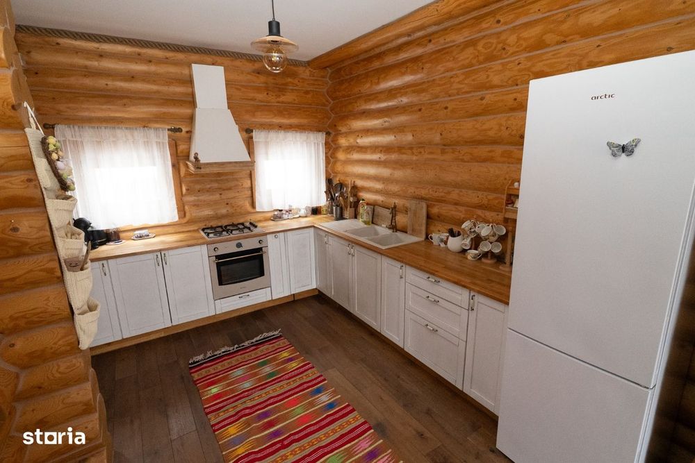 Casă premium din buștean,construită cu responsabilitate – 980 mp teren