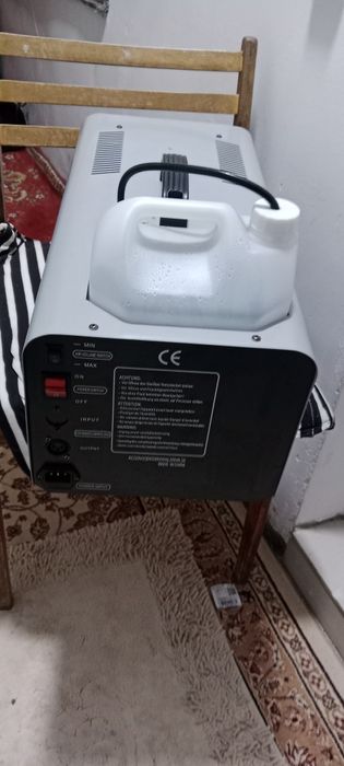 Дым и снег машины, спецэффекты