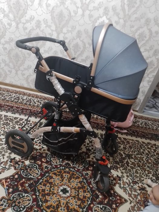 Новая детская коляска