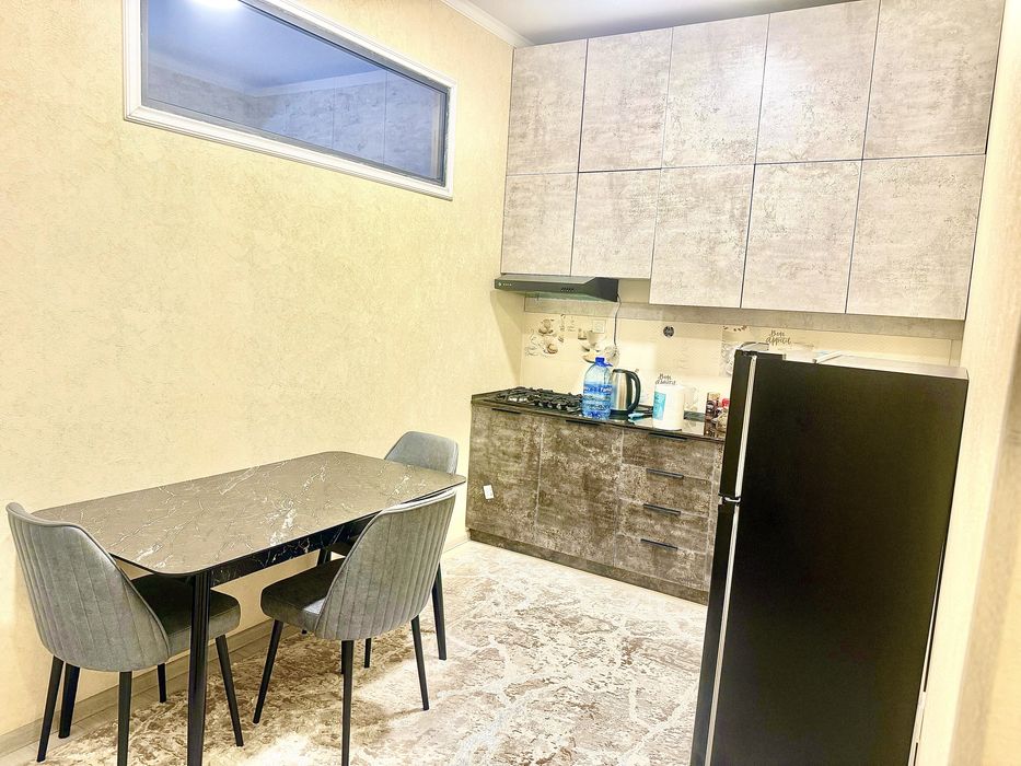 1 xonali Uy Remont va Jihozlari bilan tayyor holda Sotiladi .