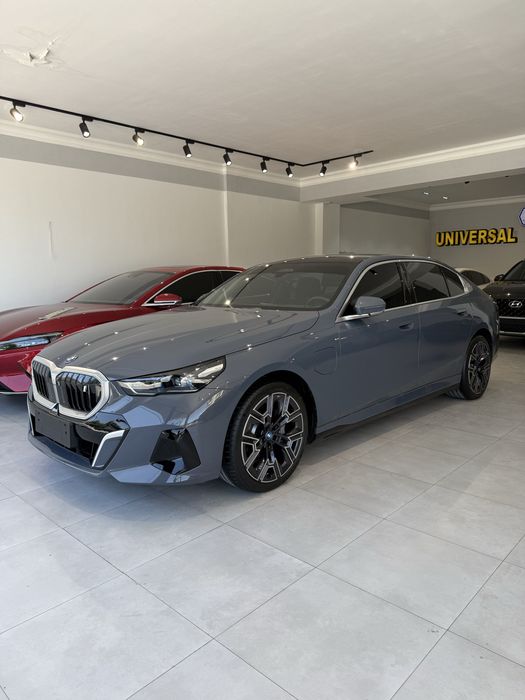 Bmw i5 40i long ideal holatda