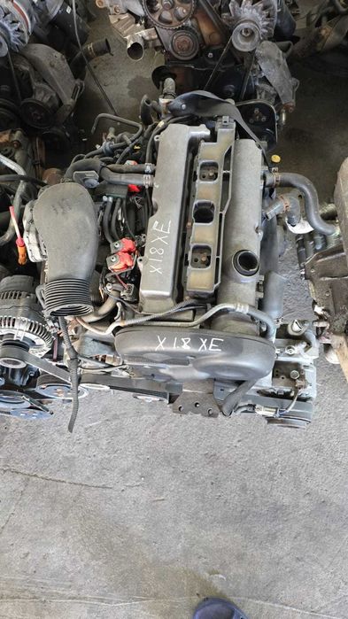 Мотор комплект с коробкой опель 1,6-20 форт мазда