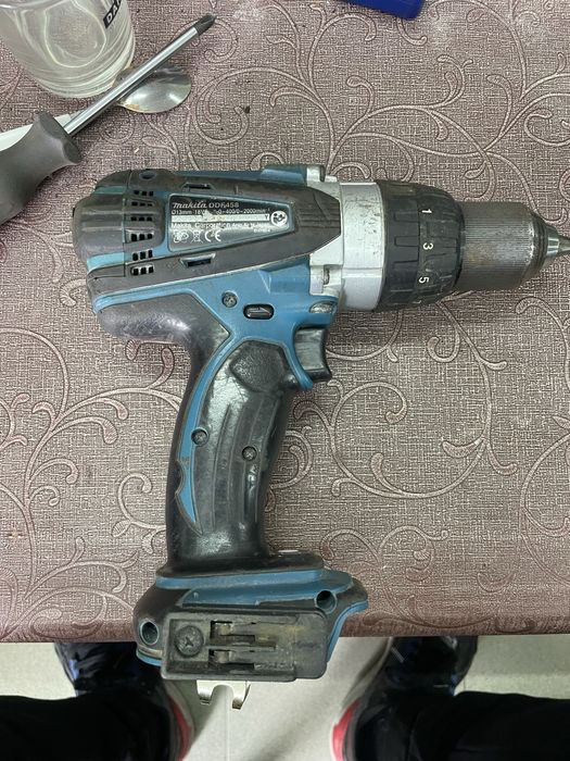 Винтоверт MAKITA DDF458
