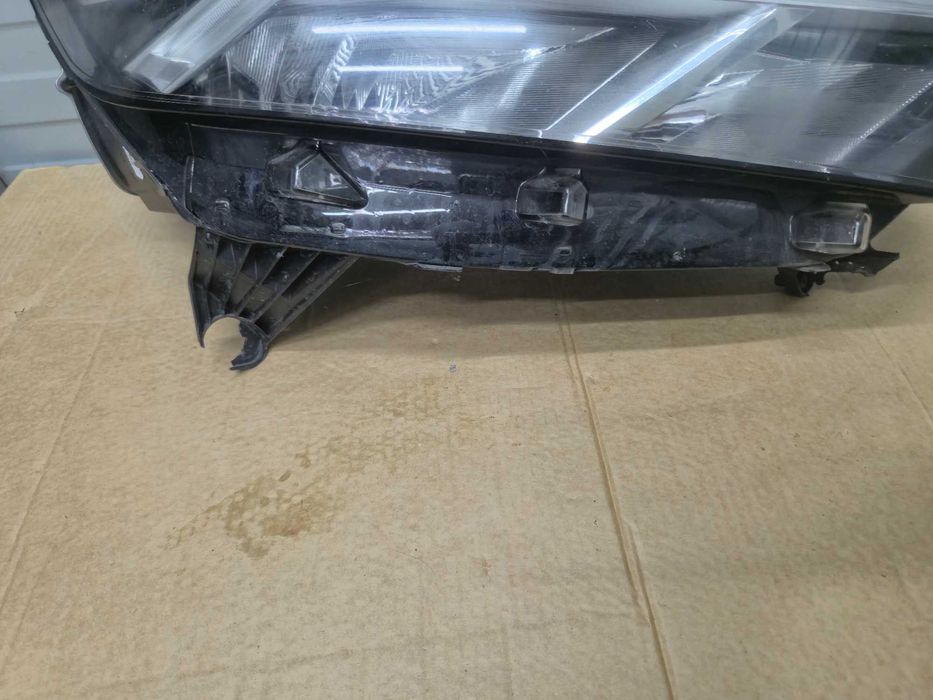 Far Dreapta Stanga full led Dacia Logan 3 Sandero 3 Jogger cod 260107920R / 260109490R / 260601750R
