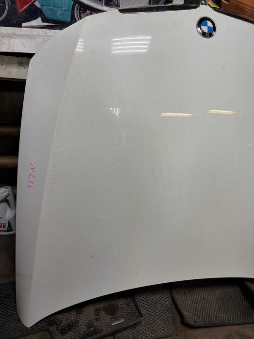 Капот на bmw e90