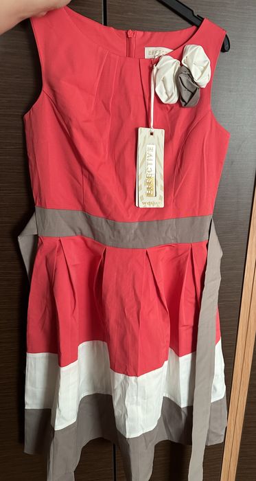 Платья 42 размера, 2000 тг