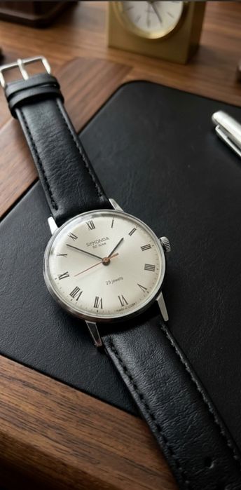 Secunda de luxe винтаж ретро часы очень красивые