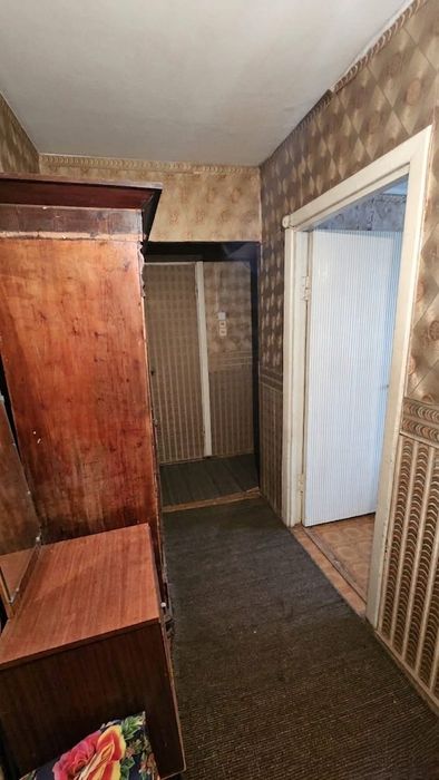 Продаётся 2 комн за 12млн район Казахстан