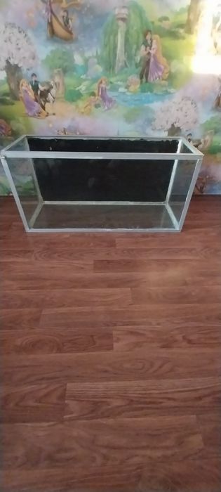 Продам аквариум 200 литров