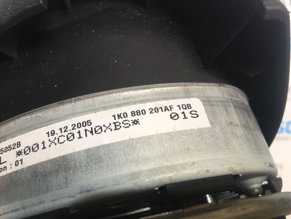 Airbag Volan VW Jetta 2005 - 2010 COD : 1K0 880 201 AF / 1K0880201AF