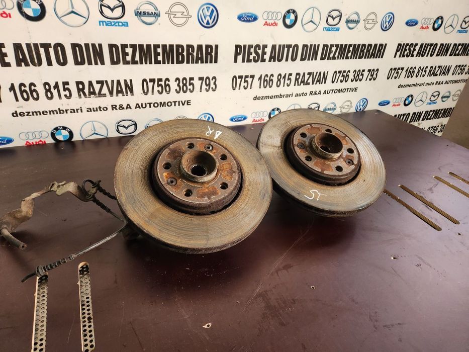 Fuzete Fuzeta Stanga Dreapta Fata Renault Scenic 3 Grand Scenic 3 1.5 Dci Manual An 2008-2009-2010-2011-2012-2013-2014-2015 Dezmembrez Renault Grand S