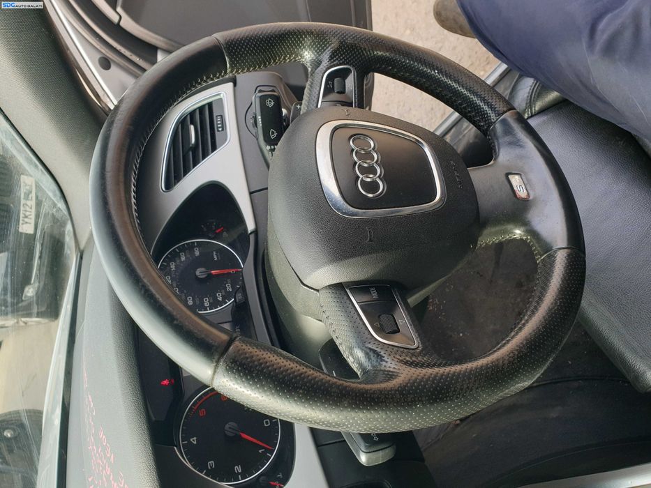 Volan Piele Perforata 3 Spite S Line cu Padele si Comenzi cu Airbag Audi A4 B8 2008 - 2012 [K3223] [K3222]