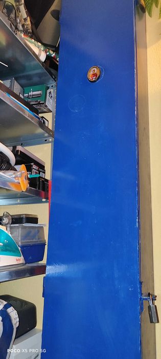 Метална каса за оръжие