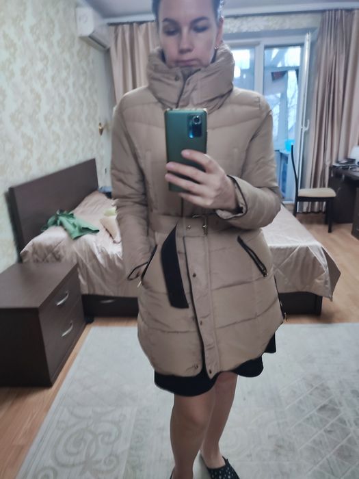 Курта зимняя бежевая