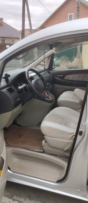 Toyota Alphard г.2003