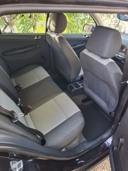 Skoda Fabia/Motor 1.4 Benzină/An 2005