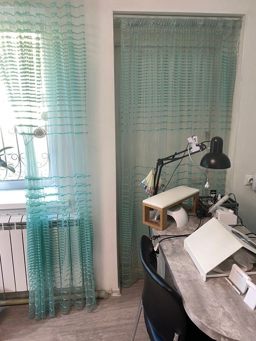 Сдаются 2 места для маникюра