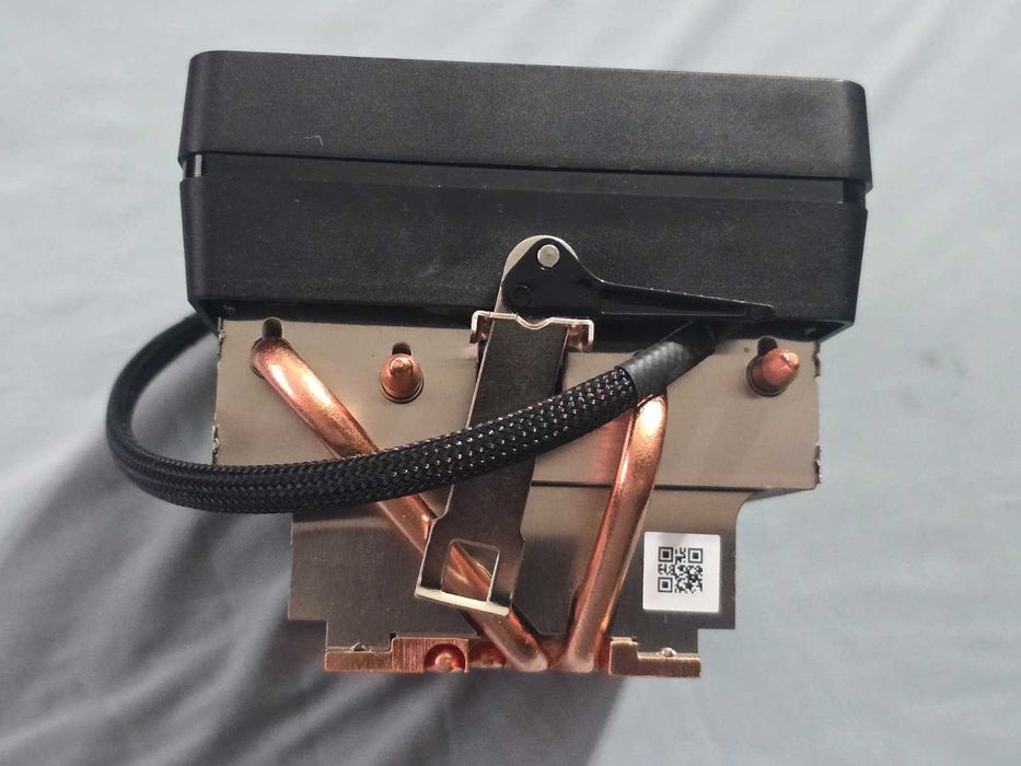 Cooler Procesor AMD Wraith Prism RGB, 4 Heatpipes Cupru, PWM 4-Pin, Socket AM4 / AM5