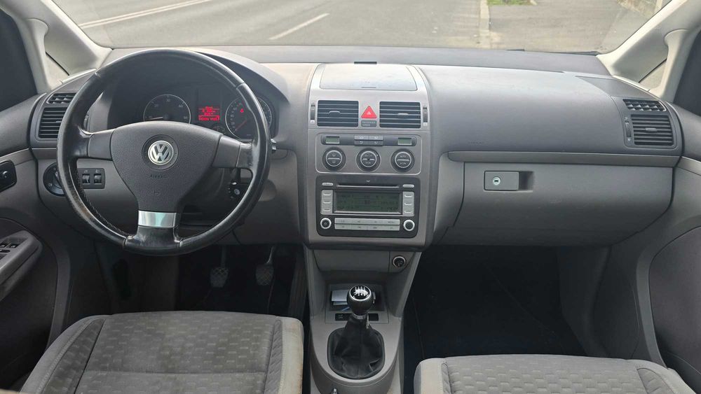 VW Touran 2007, motor 1.9 TDI, 7 locuri, unic proprietar
