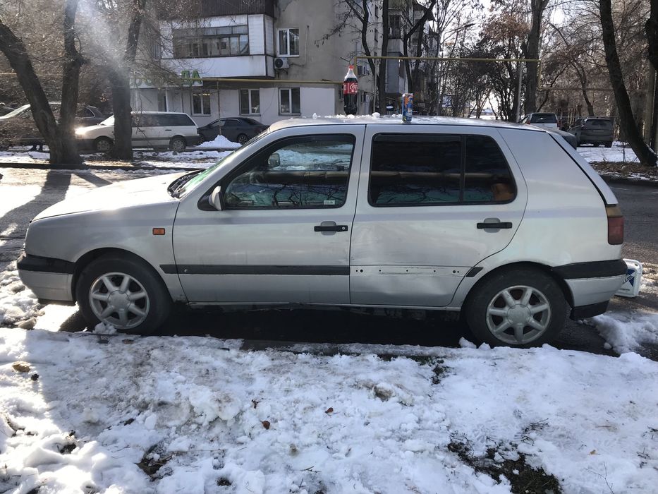 Продам гольф 3 коробка автомат