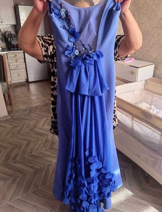 Уникална дълга рокля – размер XS