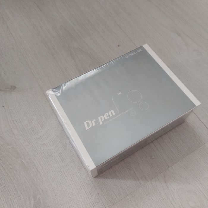 ЧИСТО НОВ Dr. Pen Ultima M8 Wireless (Безжичен) – Пълен Комплект за Микронидлинг