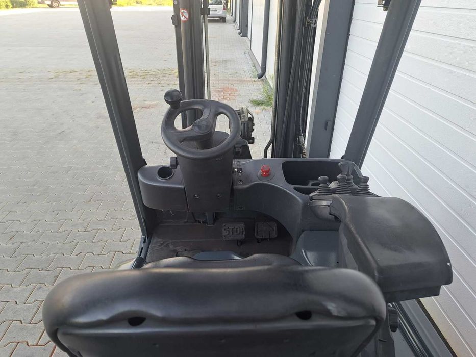 Електрокар Linde E14 - от АБ Сервиз мотокари, газокари, електрокари