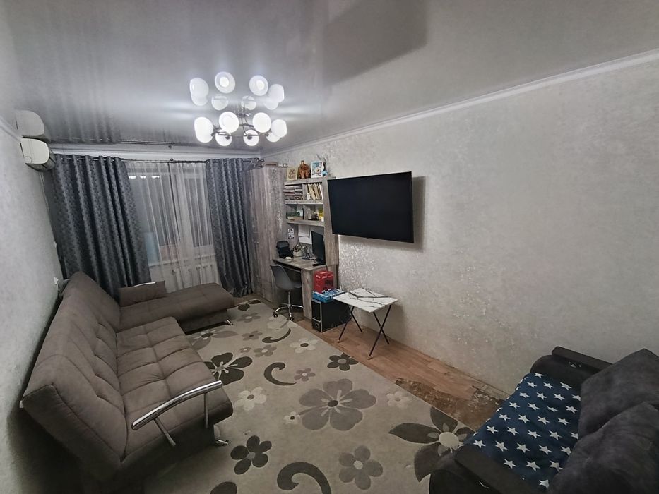 Продам 1 комнатную квартиру!!