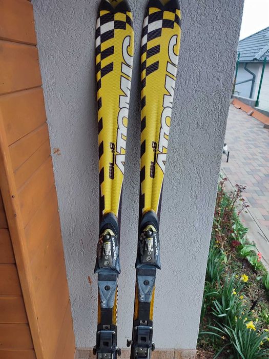 Schiuri Atomic SL:9.12 BETA RACE (power channel carbon), lungime 160cm