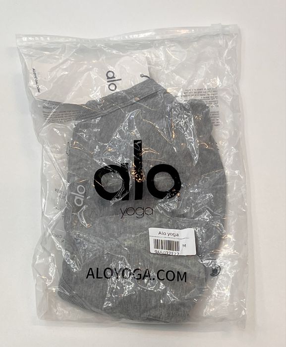 Bustieră ALO Yoga.