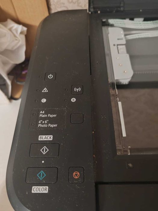 Продам цветной принтер