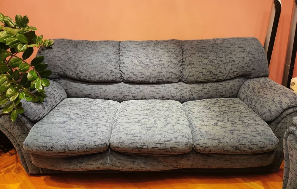 Двоен и Троен  разтегателен диван+подарък