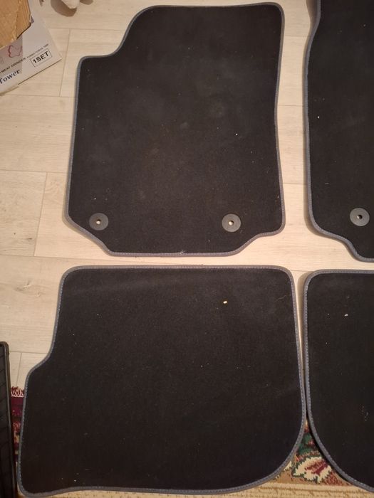 Оригинал полик от ауди а6 с4