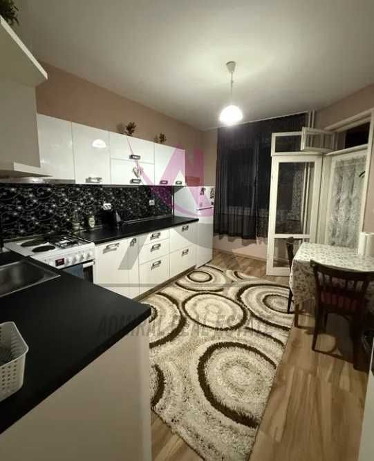 Чудесна Цена и Имот! Гарсониера- Младост 2