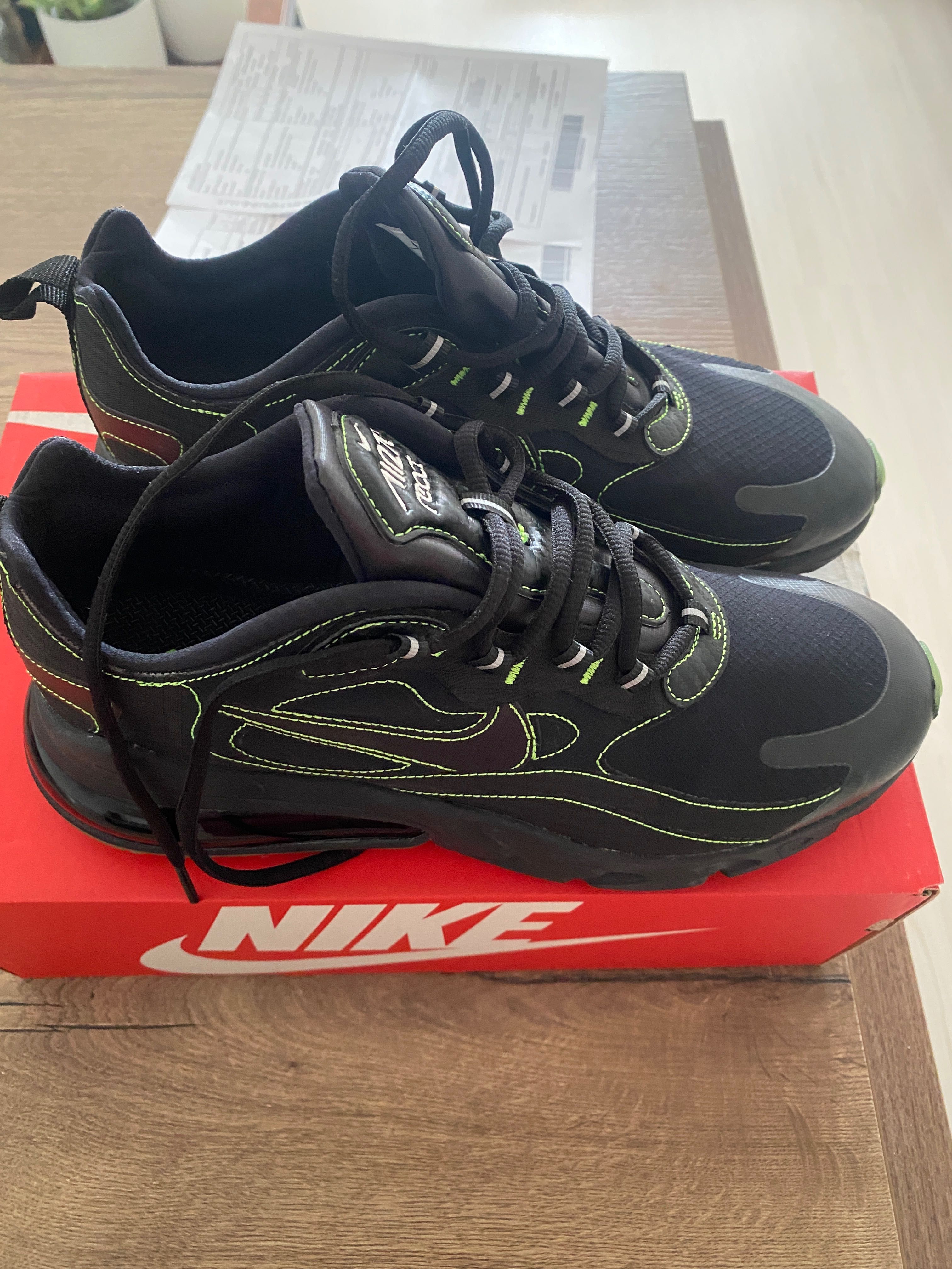 Nike AIR MAX 270 REACT SP 43 Pantelimon OLX.ro