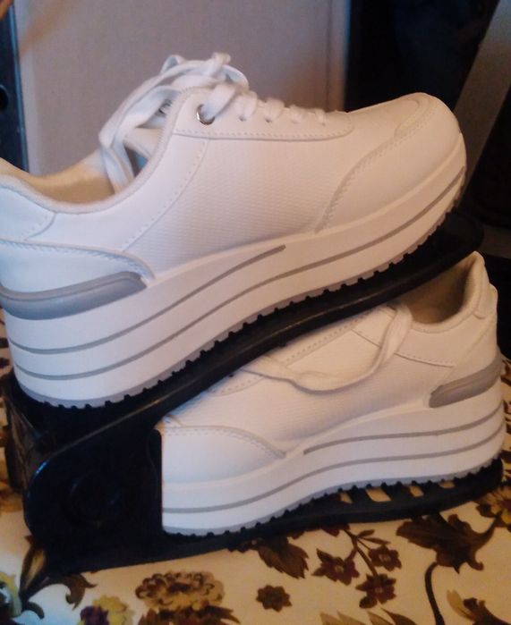 Подставка  для  обуви