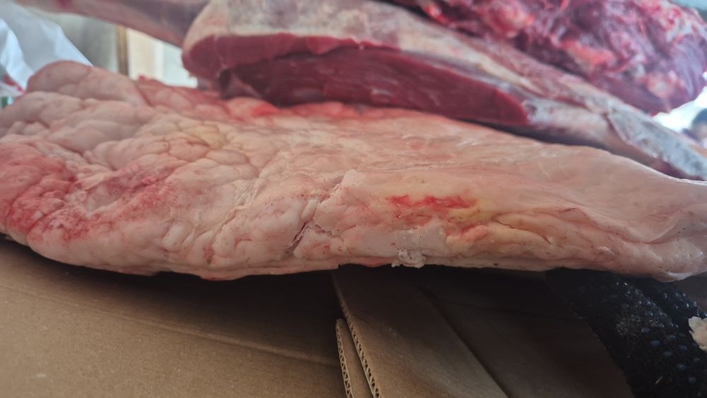 Табақтап семіз байталдын еті сатылады