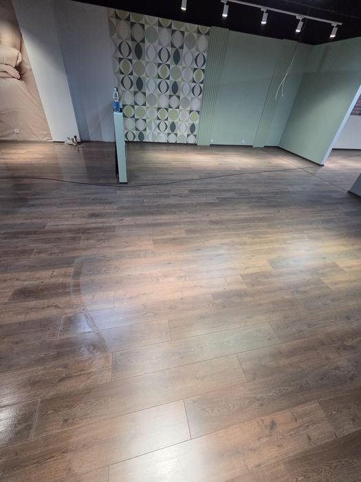 Укладка ламината 1700тг