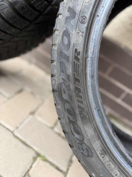 Vand anvelope de iarna Pirelli Scorpion - 2 marimi -
