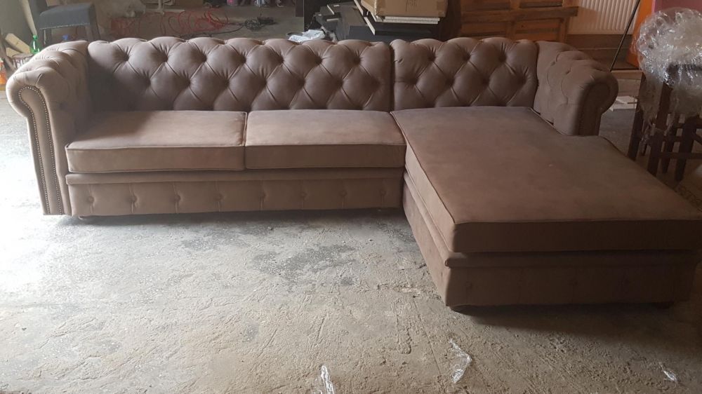 Canapea Chesterfield