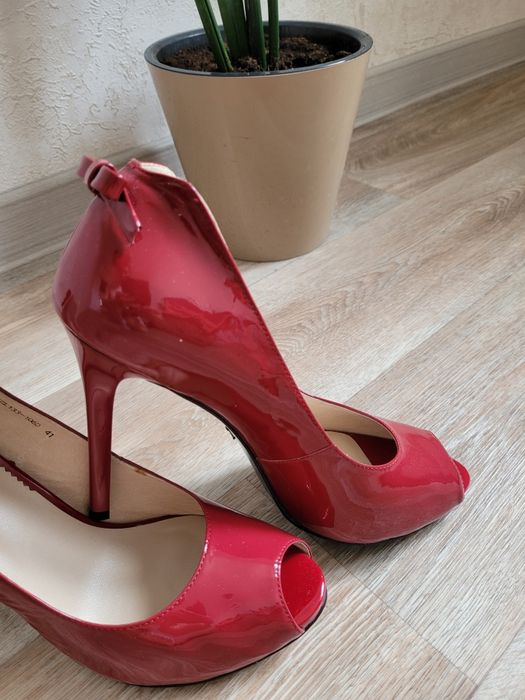 Туфли вечерние бренда Lisette