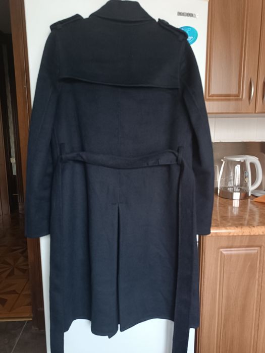 Продам новое пальто