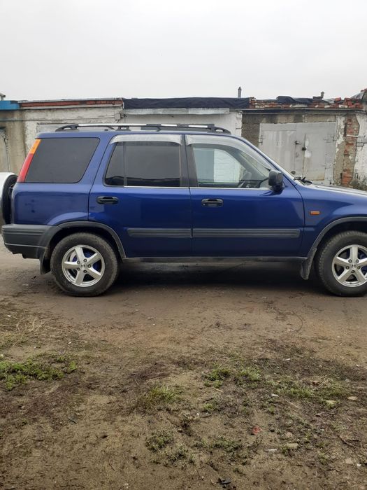 Продам Honda CR-V