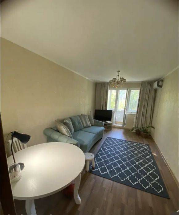 Двухкомнатная квартра центр