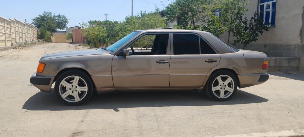 Мерседес w124 111 матор